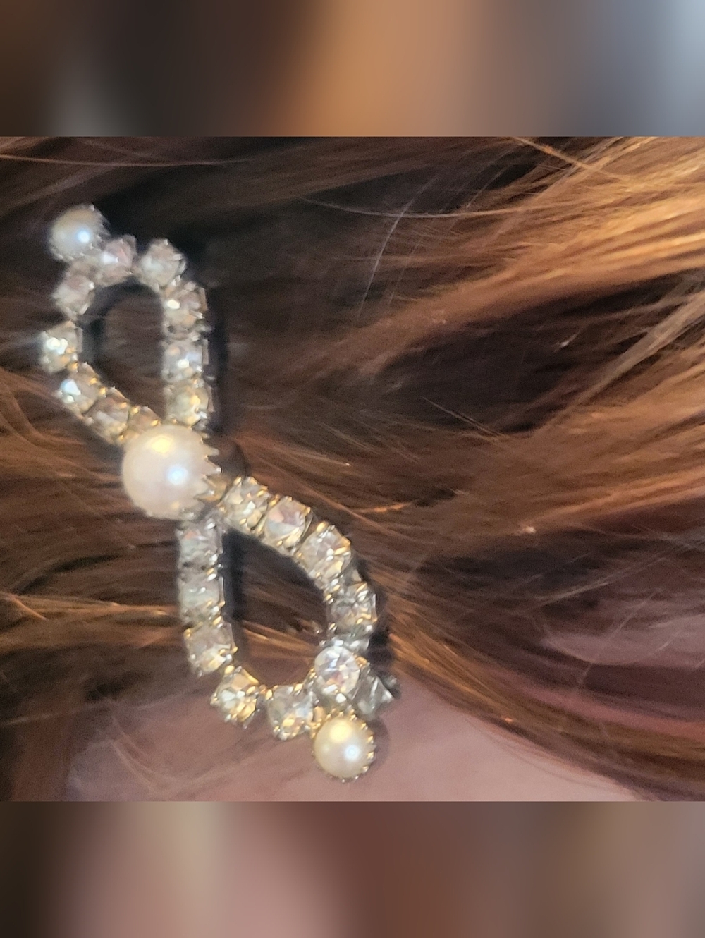 Vintage Rhinestone Hair Barrettes Set of 2 - Picture 6 of 6